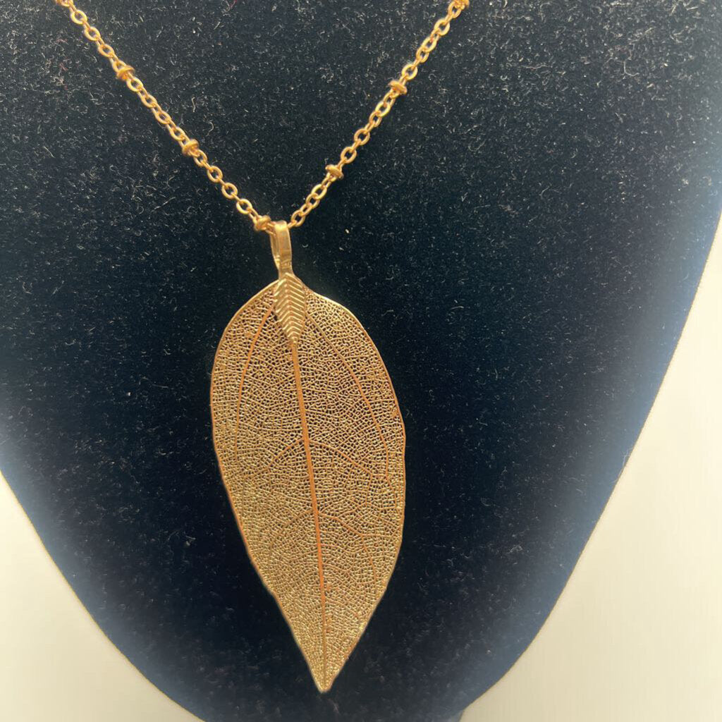 Gold Leaf Pendant Long Necklace