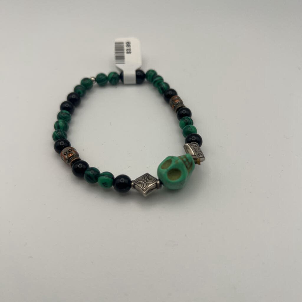 Green/ Black Skull Beaded Stretchy Bracelet