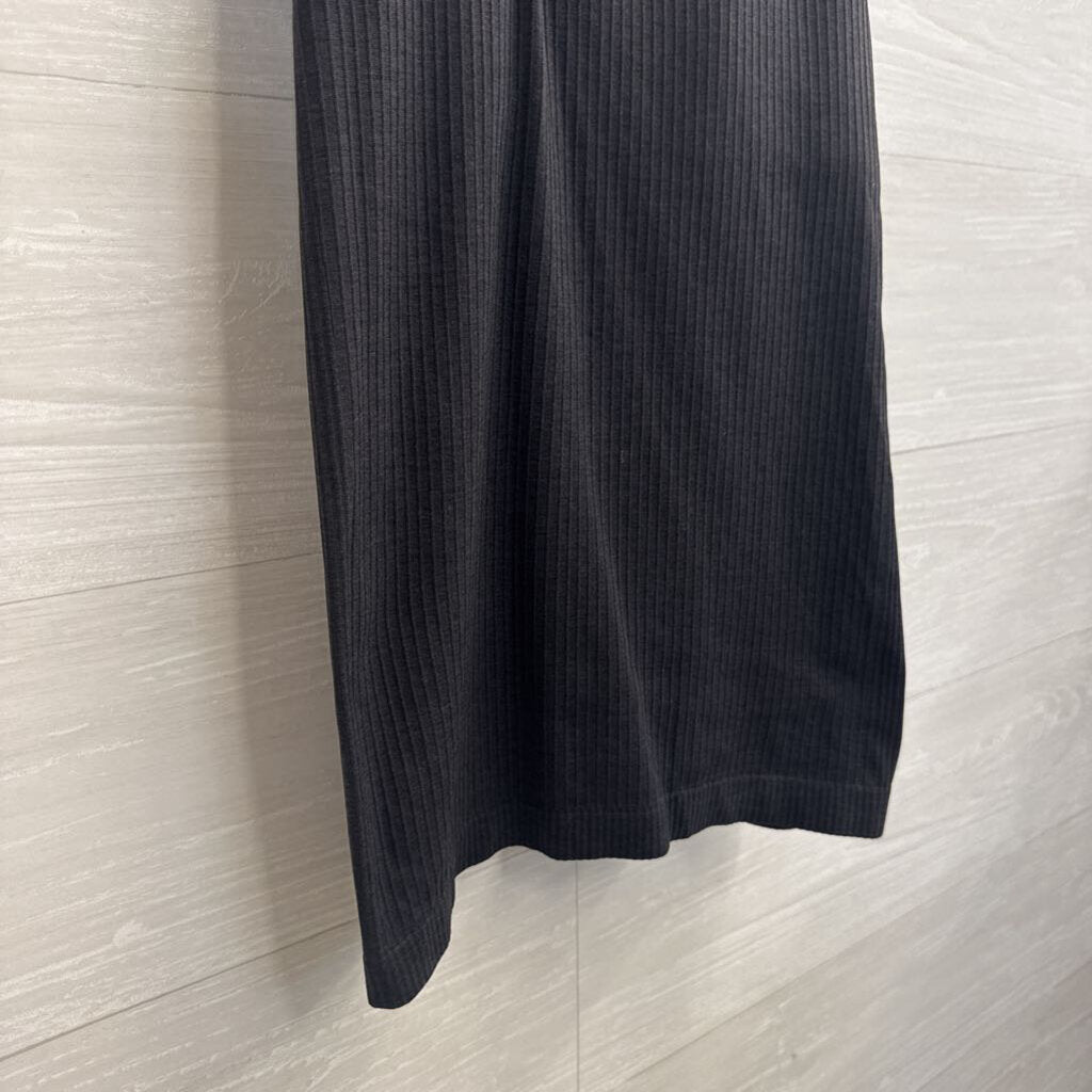 Lululemon Black Ribbed Tank Top 8