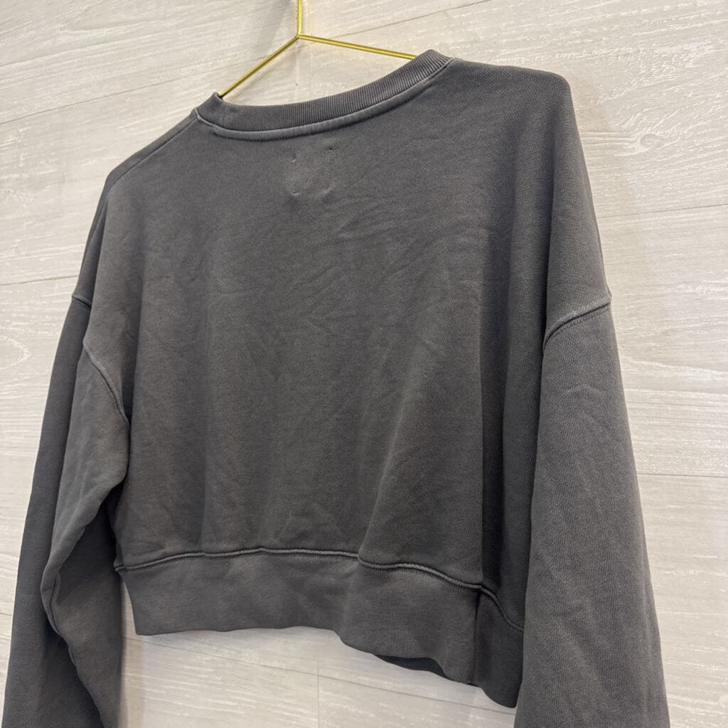 Gap Disney Grey/ Black Cropped Mickey Pullover Extra Small
