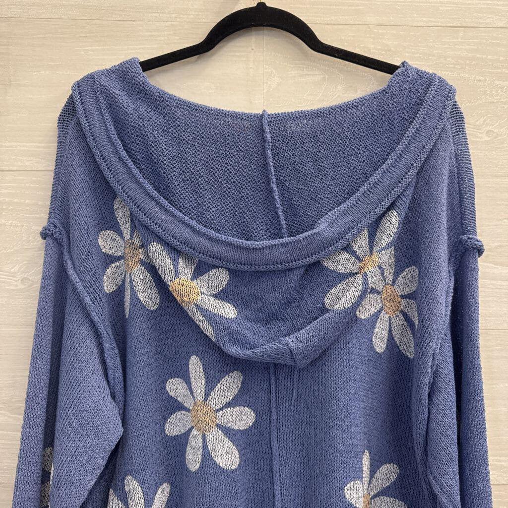 POL Blue/ White Knit Flower Print Long Sleeve Hooded Top Medium
