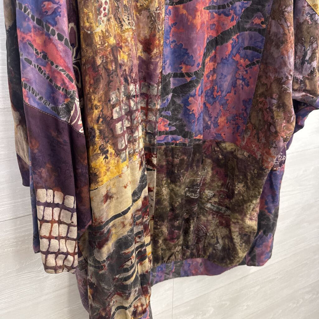 Exotic Purple/ Multi Print Long Sleeve Open Front Top One Size
