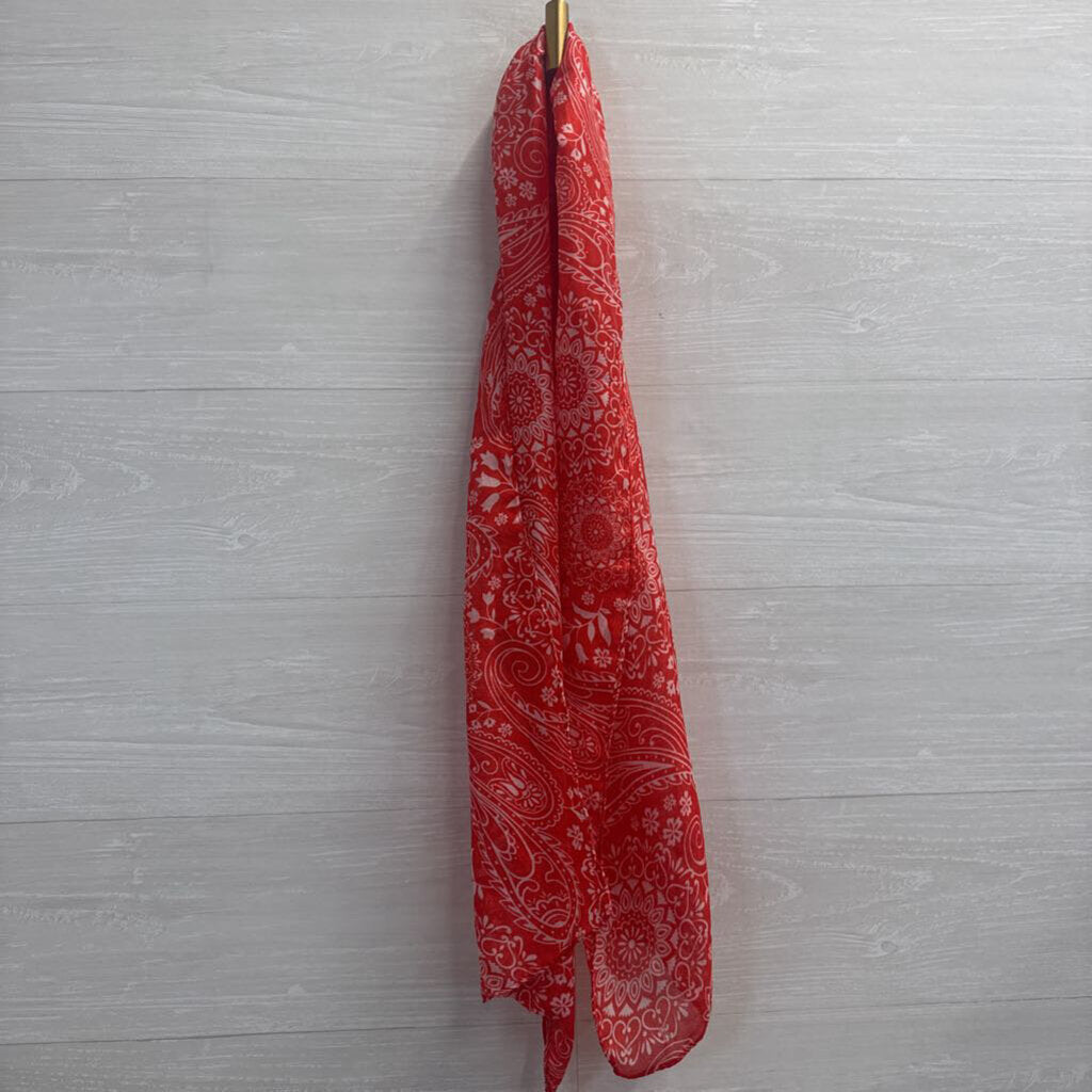 Red/ White Print Lightweight Scarf
