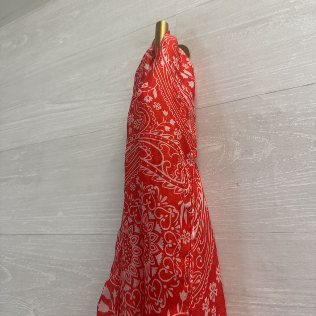 Red/ White Print Lightweight Scarf