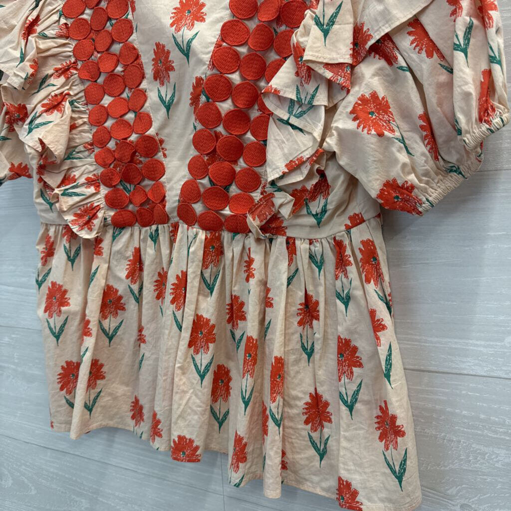 Entro Beige/ Red Print Short Puff Sleeve Top Small