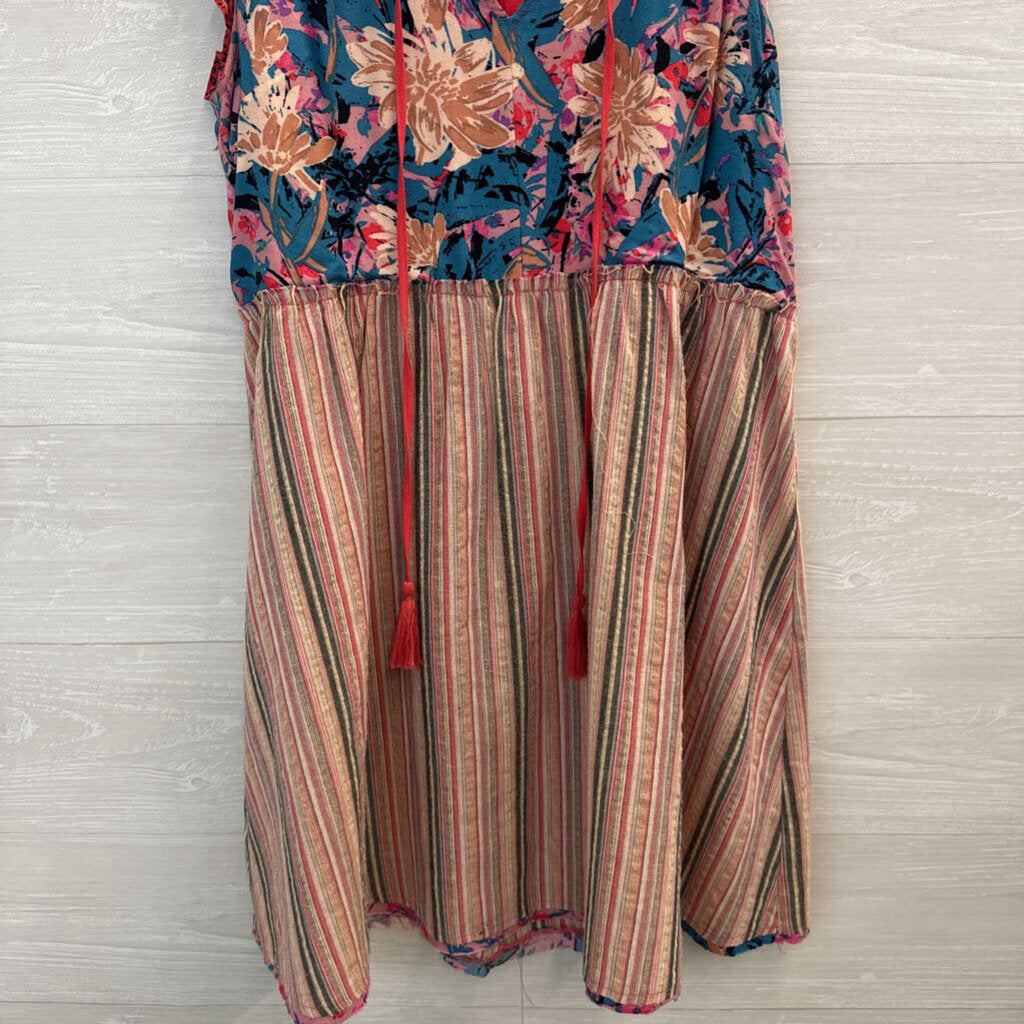 Hem and Thread Pink/ Multi Print Short Sleeve Dress Medium
