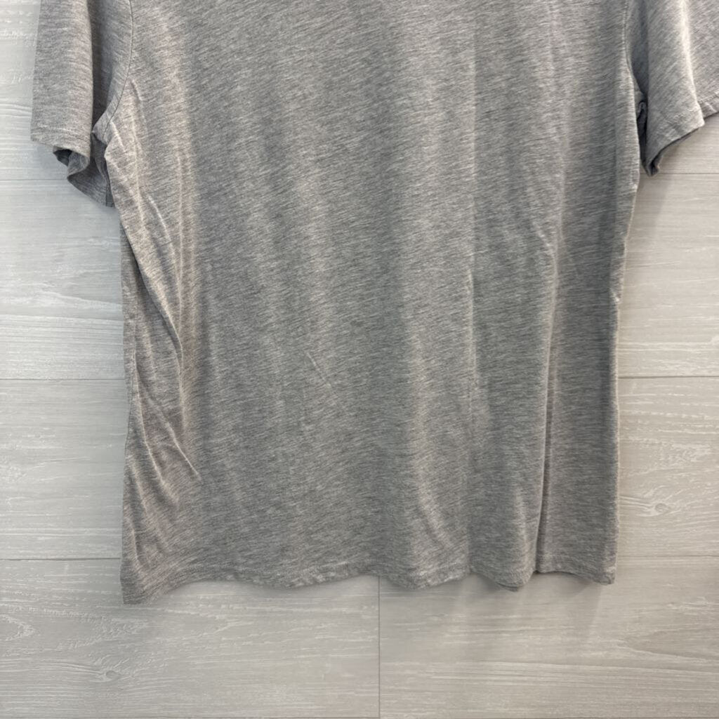 Barbie Grey/ Multi Short Sleeve Graphic Tee Large
