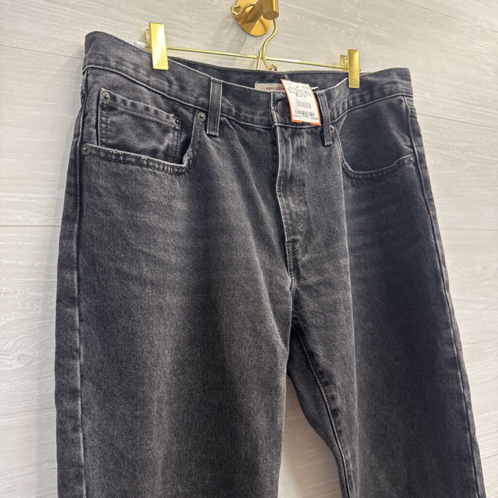 Levi Black Denim Middy Straight Jeans 31