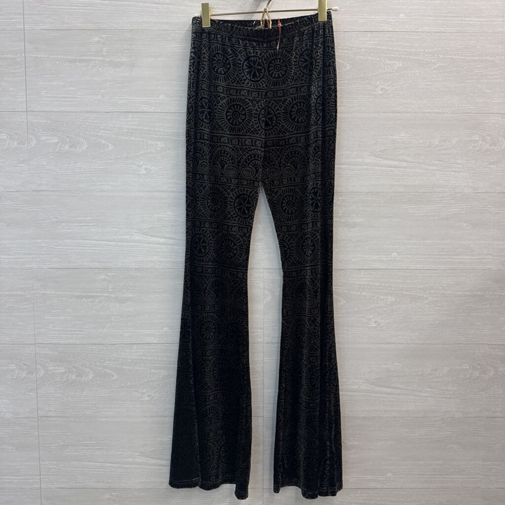 Anama Navy/ Brown Velvet Print Flare Leg Pull On Pants Medium