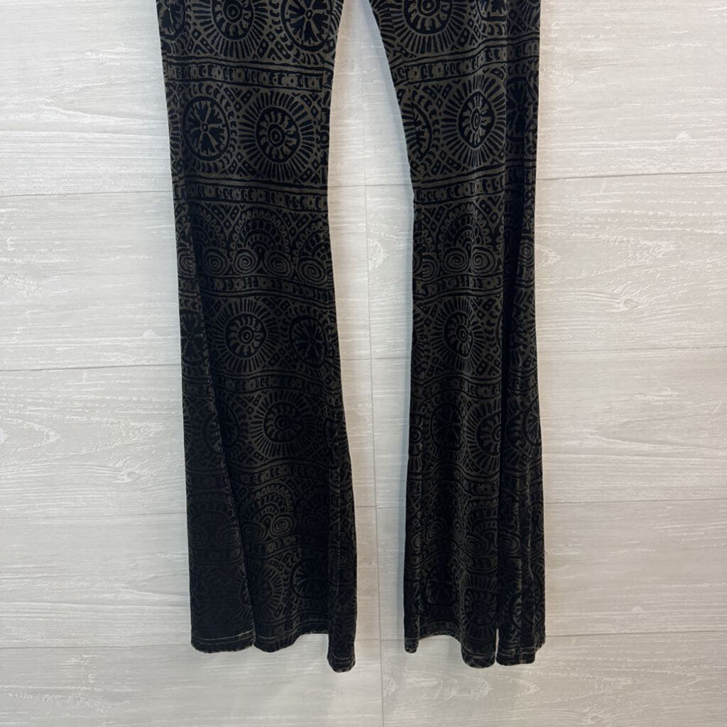 Anama Navy/ Brown Velvet Print Flare Leg Pull On Pants Medium