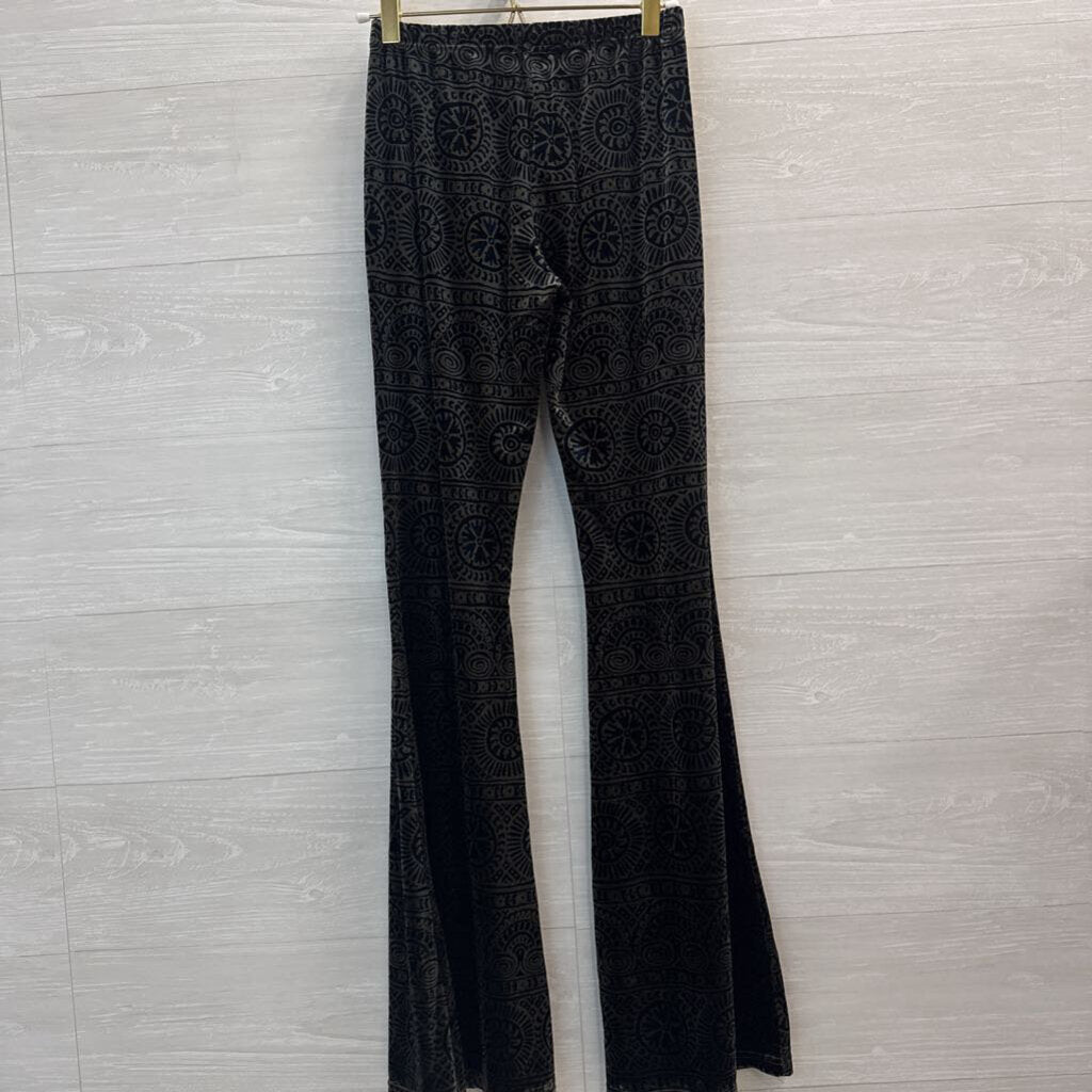 Anama Navy/ Brown Velvet Print Flare Leg Pull On Pants Medium
