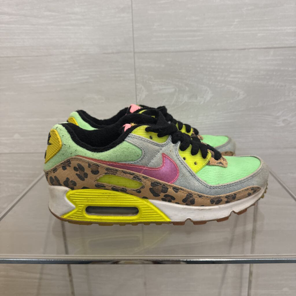 Nike Air Max 90 LX Illusion Green Sneakers 7