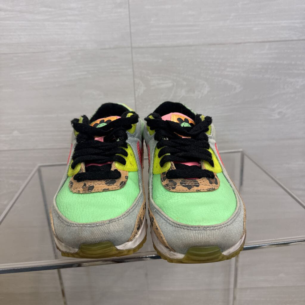 Nike Air Max 90 LX Illusion Green Sneakers 7