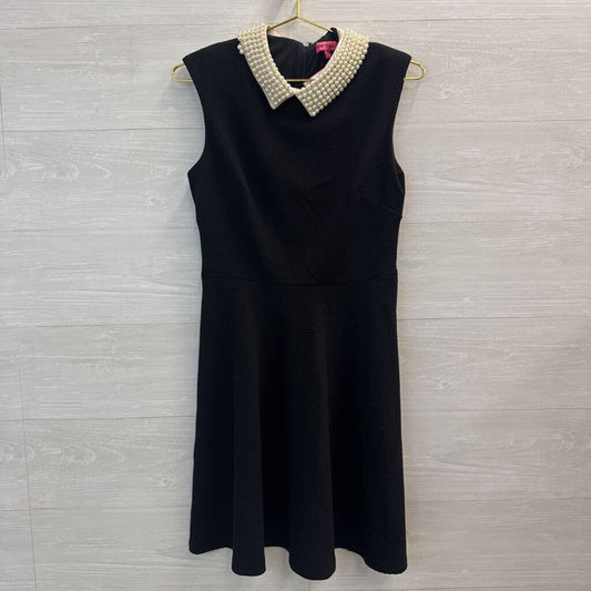 Betsey Johnson Black / Pearl Collar Sleeveless Dress 6