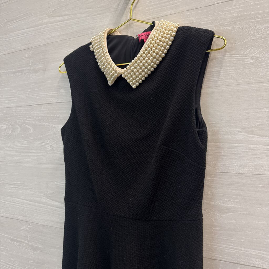 Betsey Johnson Black / Pearl Collar Sleeveless Dress 6