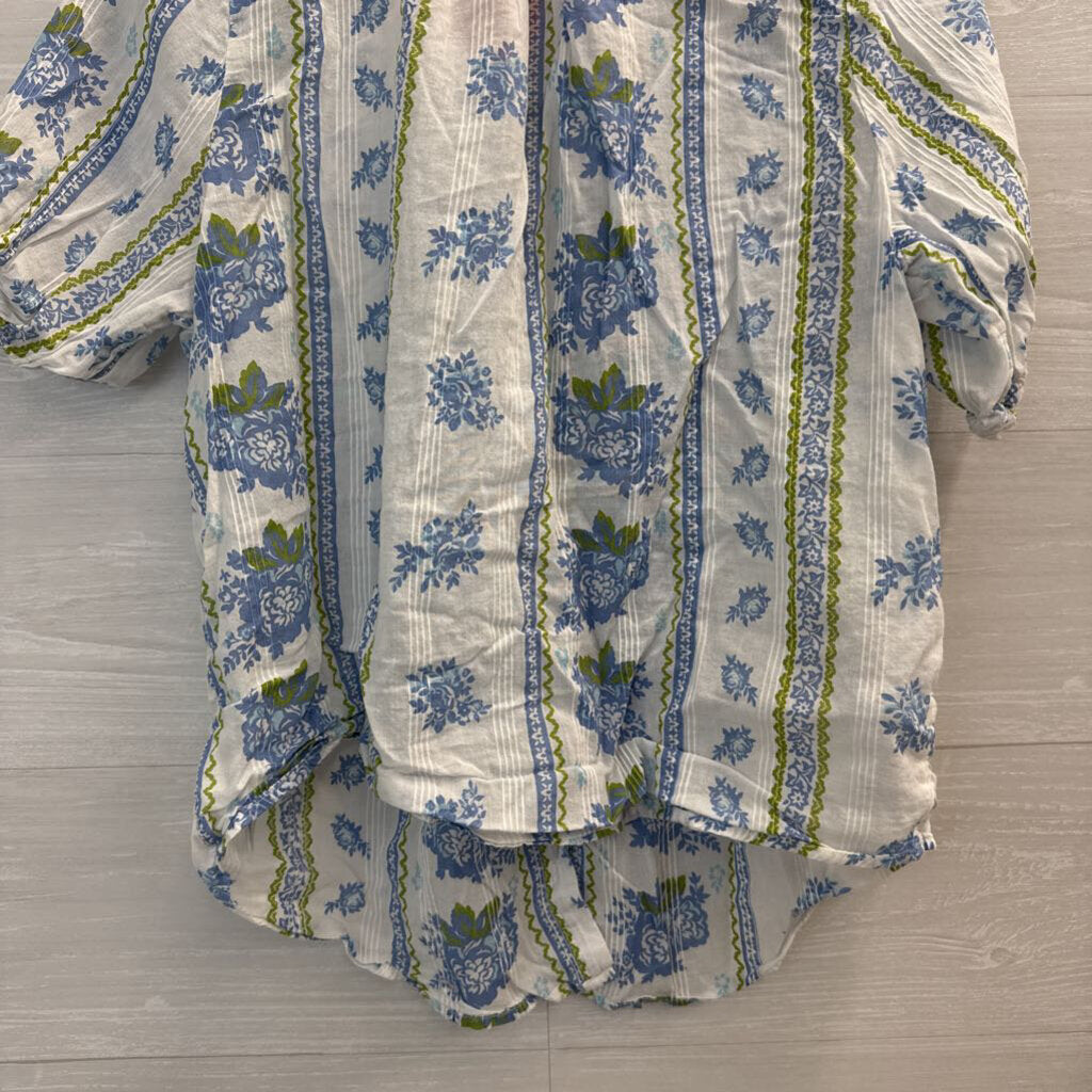 Lucky Brand White/ Blue Print Short Puff Sleeve Button Front Top Medium
