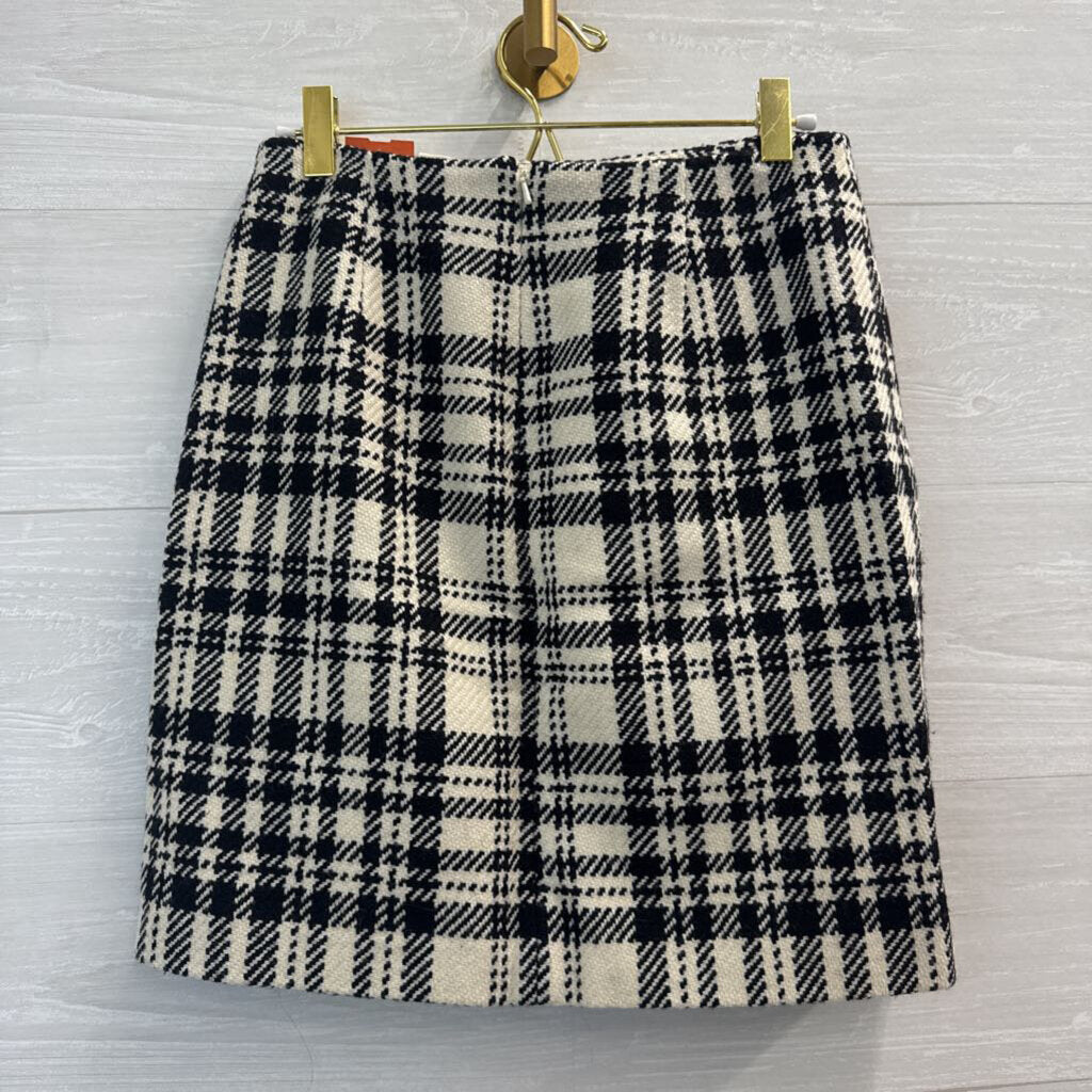 Eddie Bauer Cream/ Black Plaid Wool Blend Skirt 4 Petite