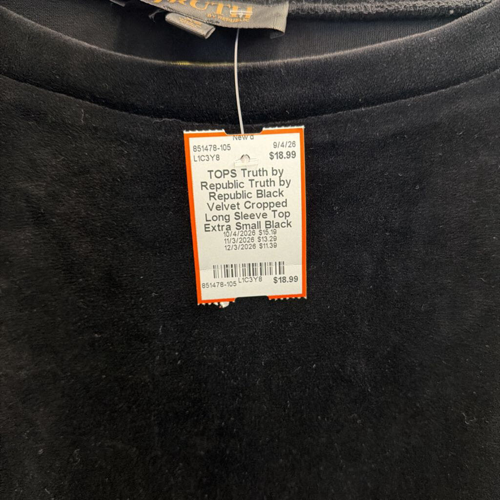 Truth by Republic Black Velvet Cropped Long Sleeve Top Extra Small