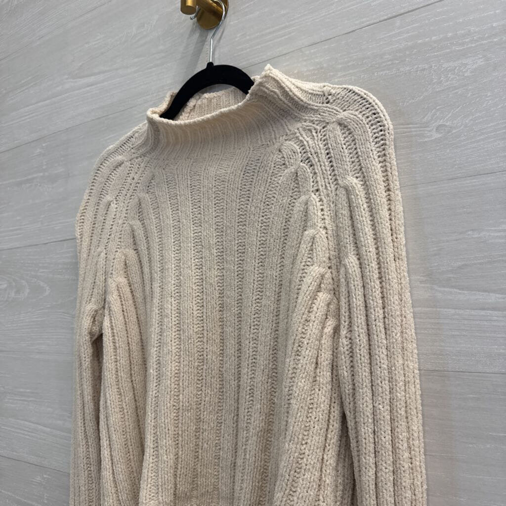 American Eagle Cream Soft Knit Cropped Mock Neck Sweater Extra Small
