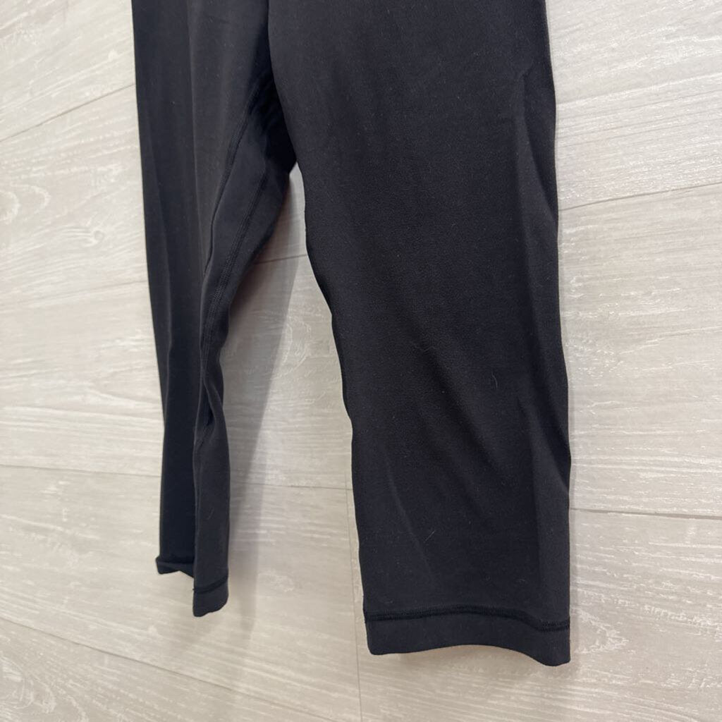Lululemon Black Cropped Leggings 6