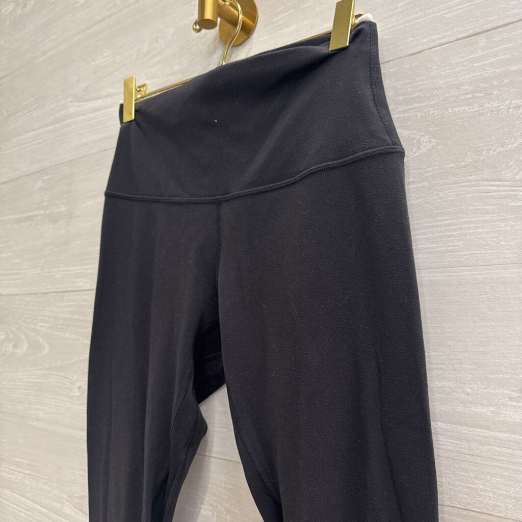 Lululemon Black Cropped Leggings 6