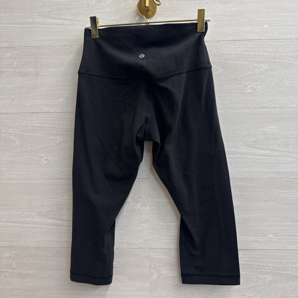Lululemon Black Cropped Leggings 6