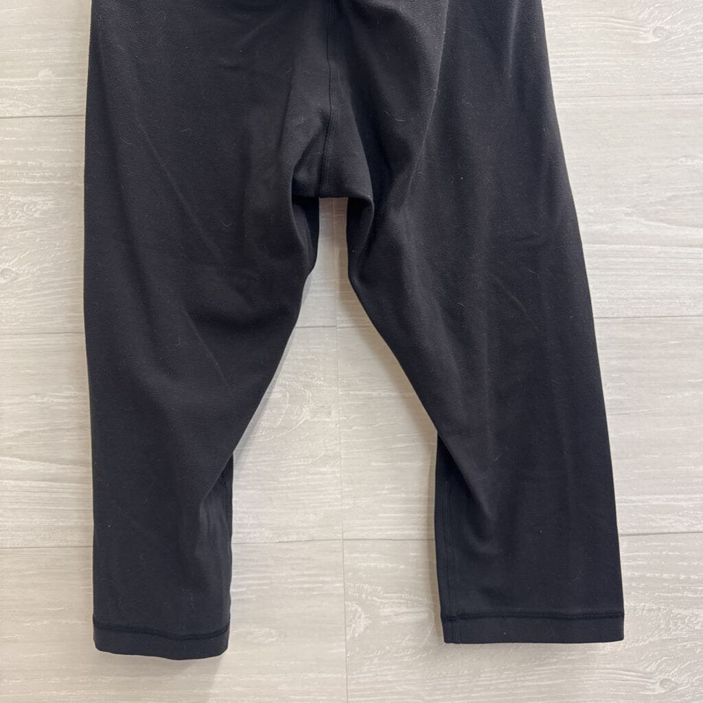 Lululemon Black Cropped Leggings 6