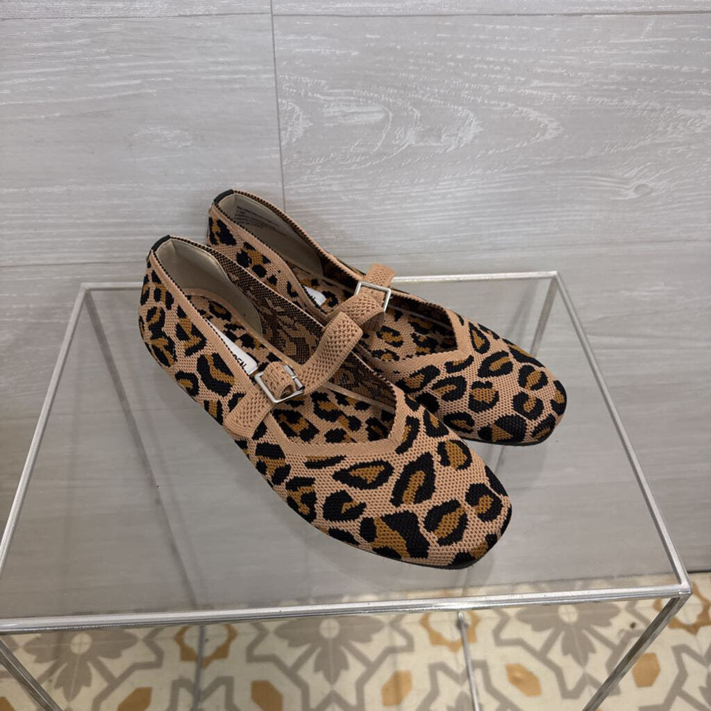 Steve Madden Leopard Print Mary Janes Flats 7.5