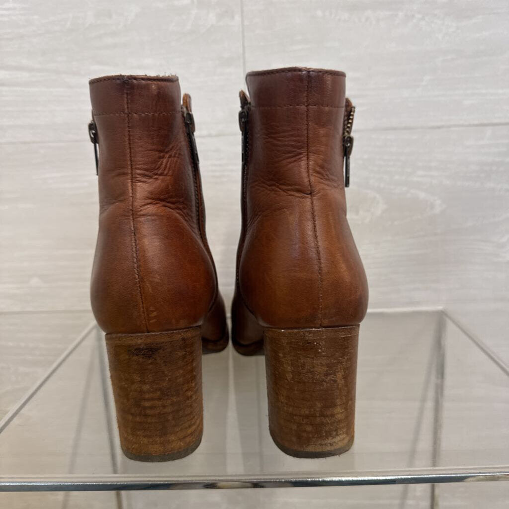 Frye Brown Leather Addie Double Zip Booties 8
