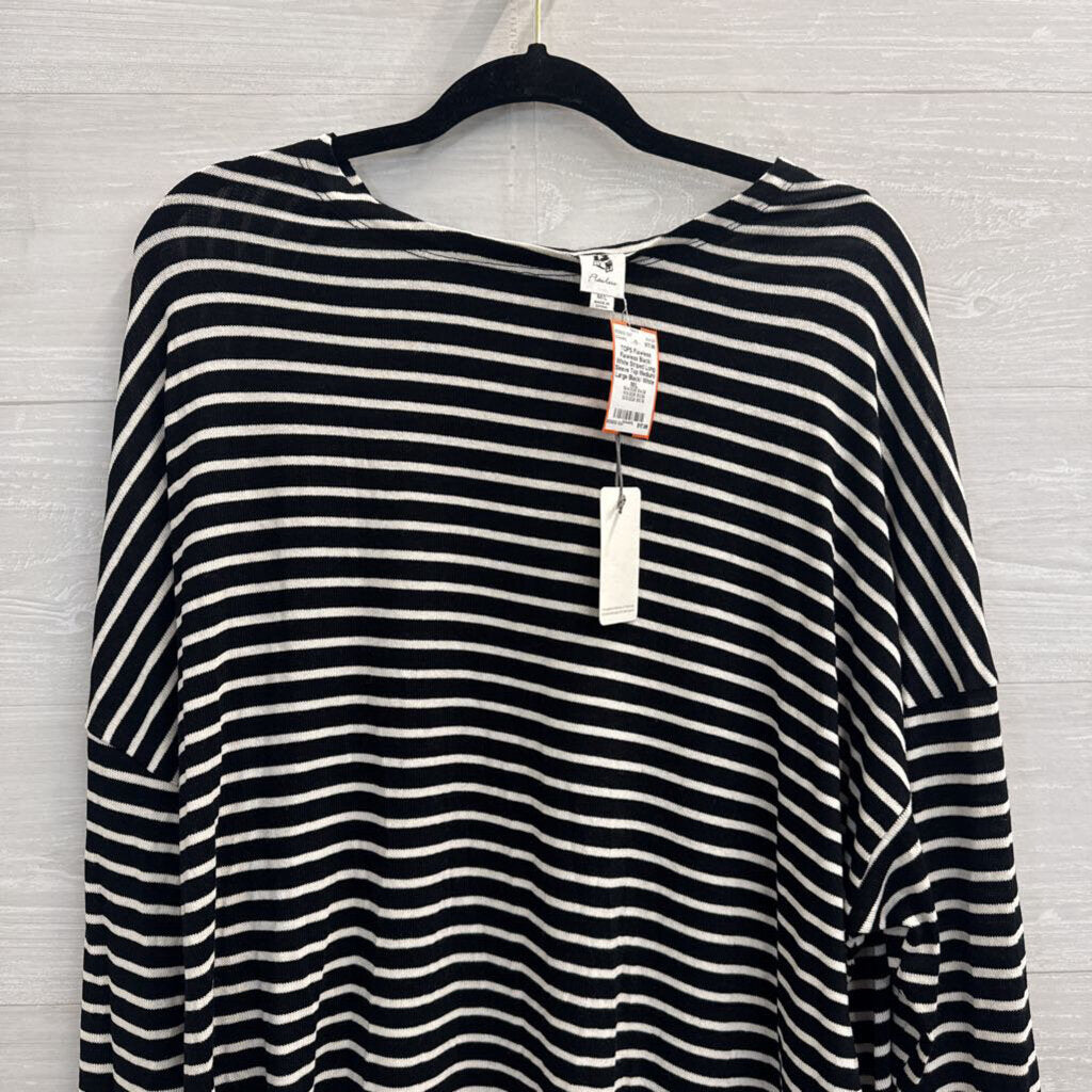 Flawless Black/ White Striped Long Sleeve Top Medium/ Large