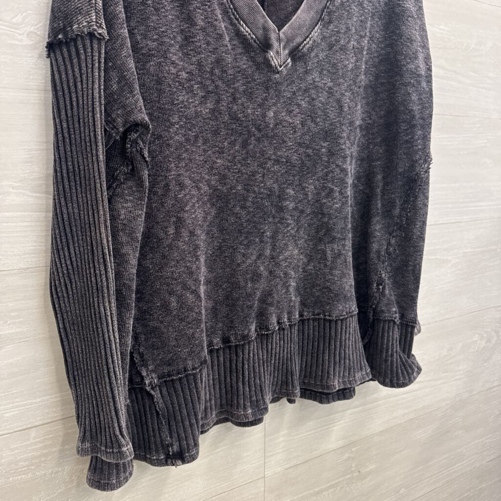 J Her Grey Long Sleeve V Neck Top Medium