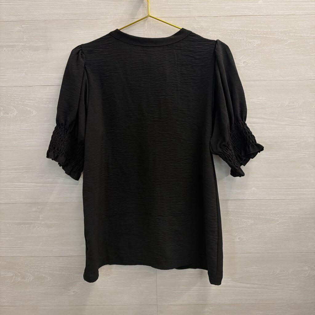 Bibi Black Short Puff Sleeve Top Large