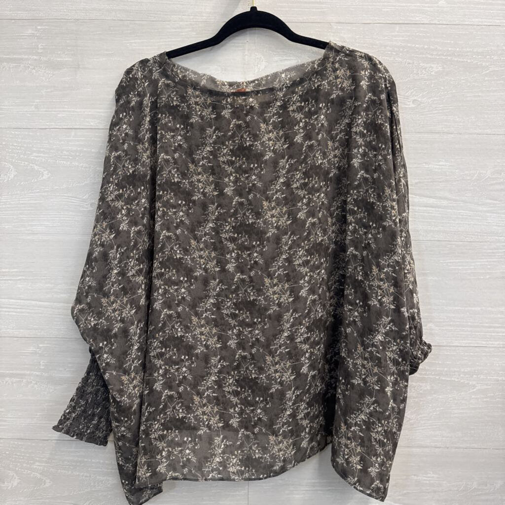 Grade and Gather Grey/ Beige Print Long Sleeve Top Large