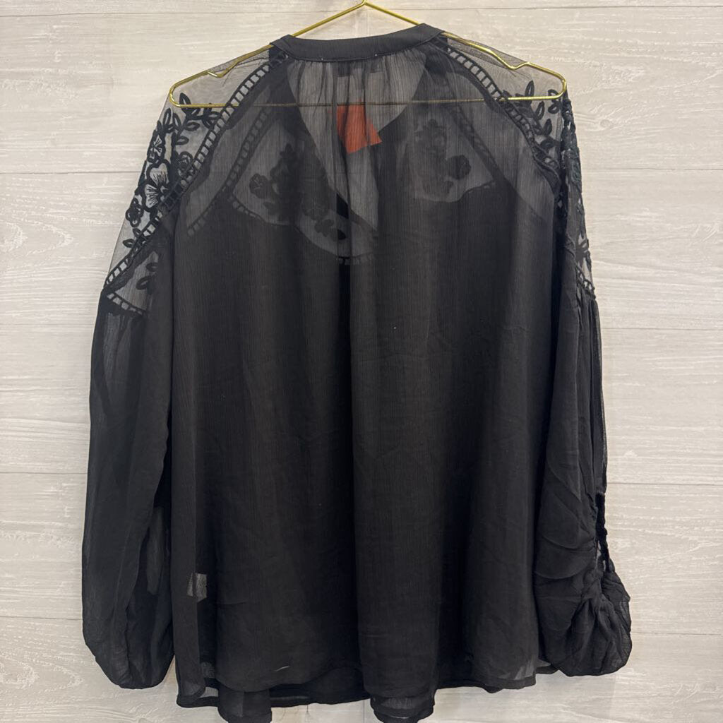 Hayden Black Embroidered Detail Unlined Long Sleeve Top Medium/ Large