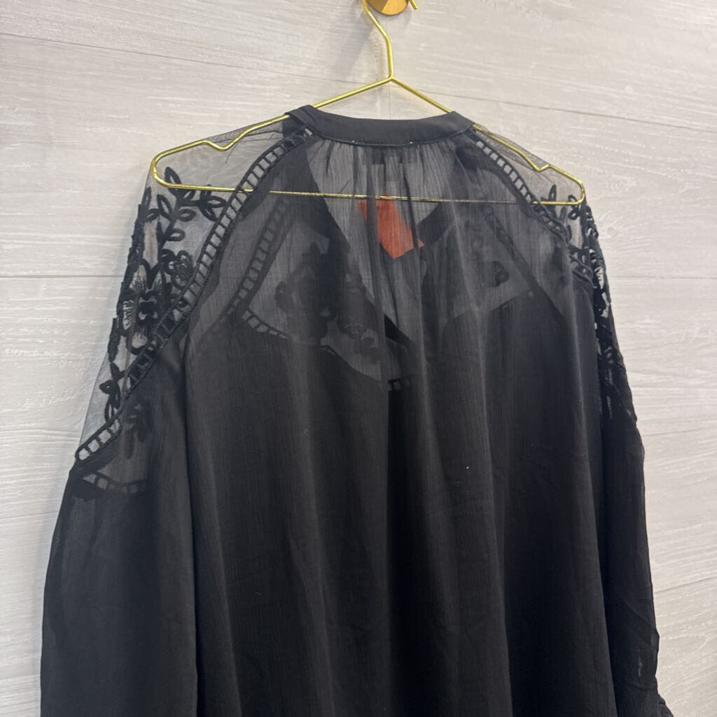 Hayden Black Embroidered Detail Unlined Long Sleeve Top Medium/ Large