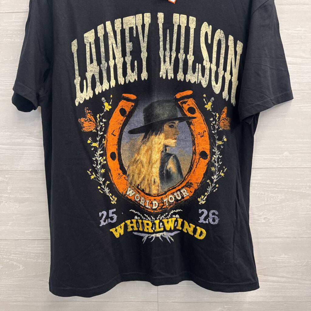 Bell Bottom Country Black Lainey Wilson Short Sleeve Graphic Tee Large