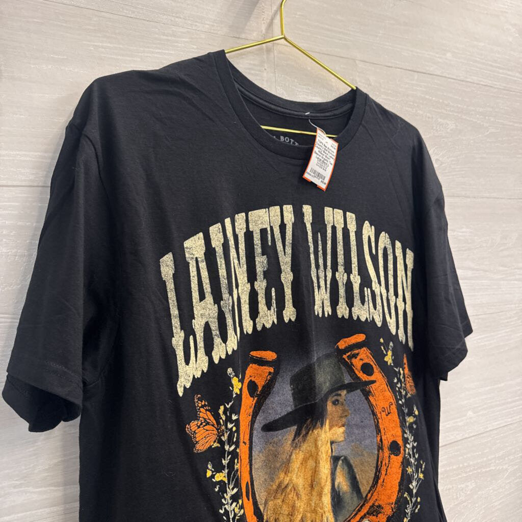 Bell Bottom Country Black Lainey Wilson Short Sleeve Graphic Tee Large