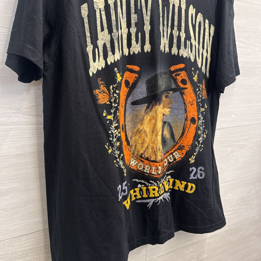Bell Bottom Country Black Lainey Wilson Short Sleeve Graphic Tee Large