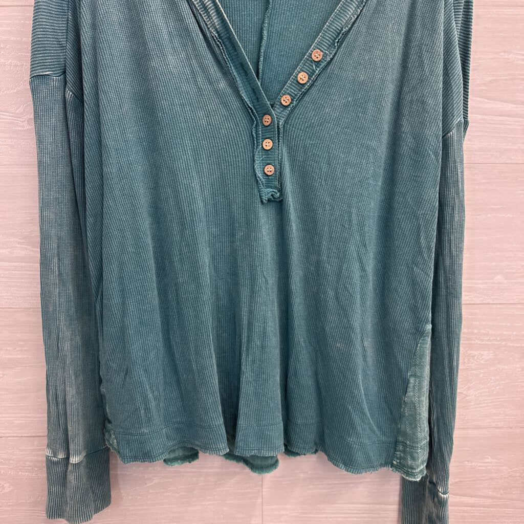 Easel Blue Textured Long Sleeve Henley Top Medium