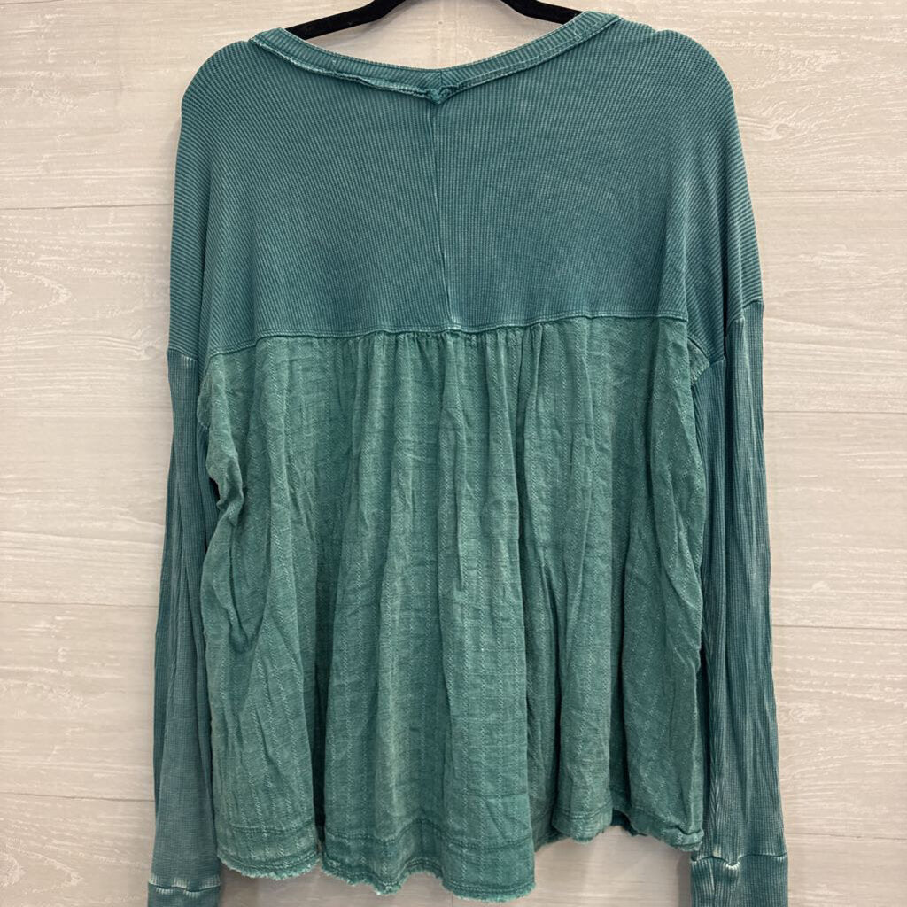Easel Blue Textured Long Sleeve Henley Top Medium