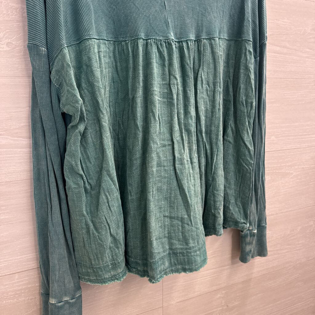 Easel Blue Textured Long Sleeve Henley Top Medium