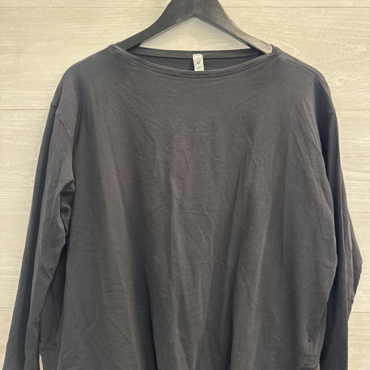Lululemon Black Long Sleeve Athletic Top 10