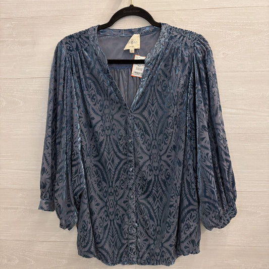 Umgee Blue Crushed Velvet Print Long Sleeve Top Large