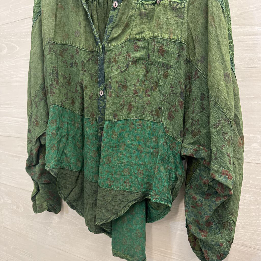 Young Threads Green Embroidered Long Sleeve Button Down Top Small