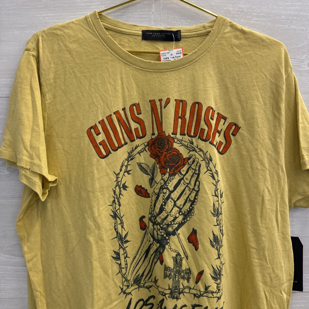 Junk Food Clothing Yellow/ Red Guns N Roses Short Sleeve Graphic Tee Large