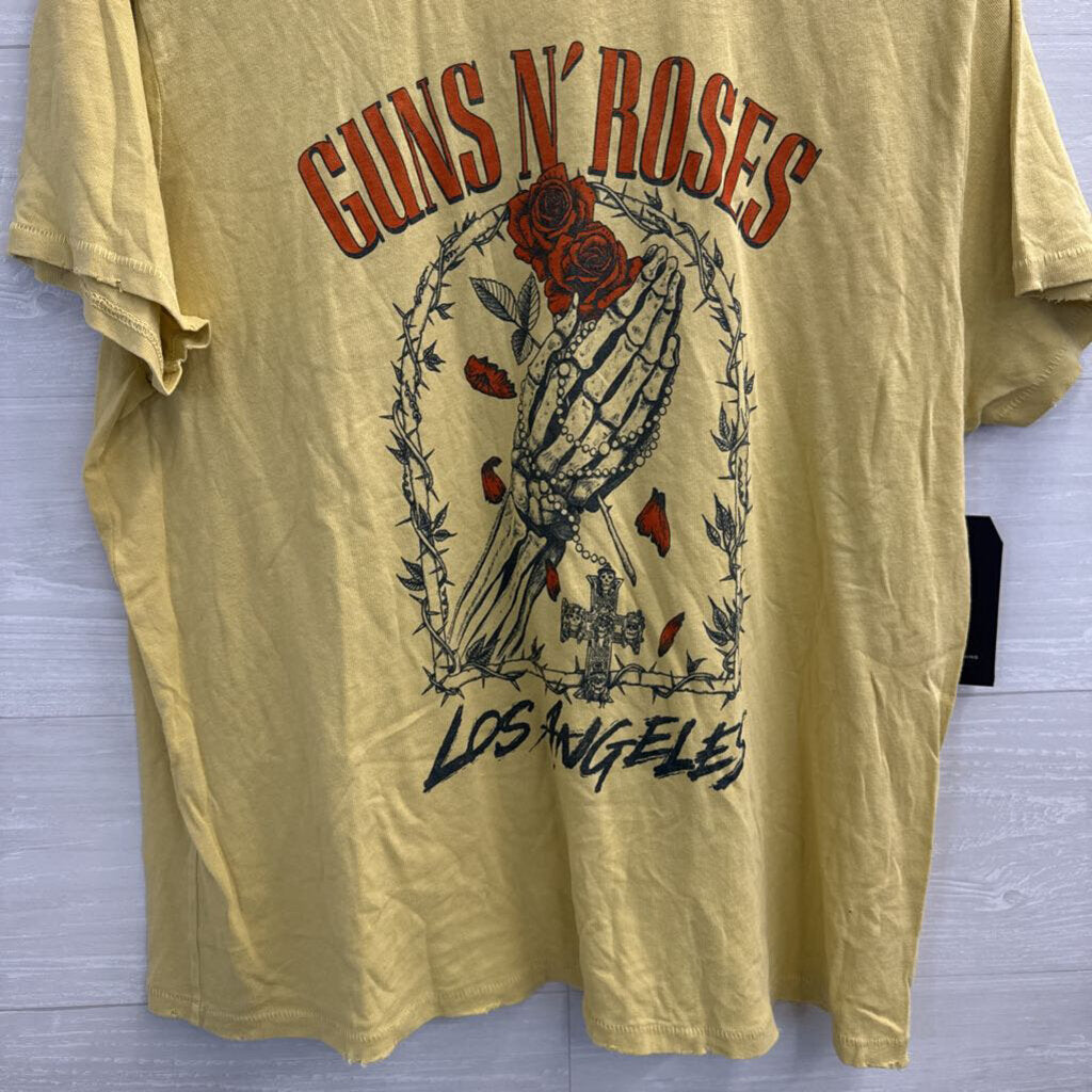 Junk Food Clothing Yellow/ Red Guns N Roses Short Sleeve Graphic Tee Large
