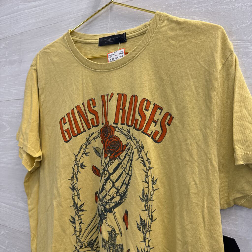 Junk Food Clothing Yellow/ Red Guns N Roses Short Sleeve Graphic Tee Large