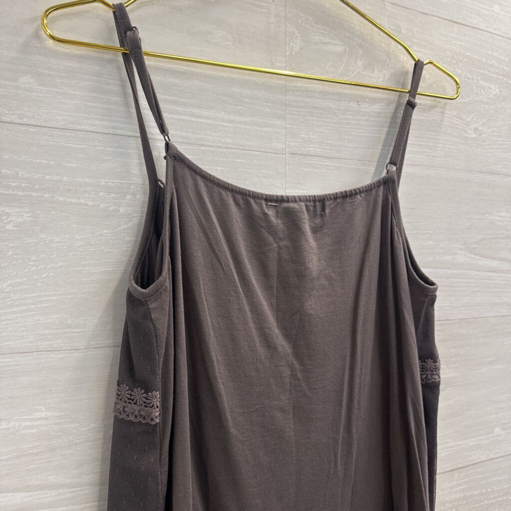 O2 Collection Grey Crochet Lace Tank Top Large