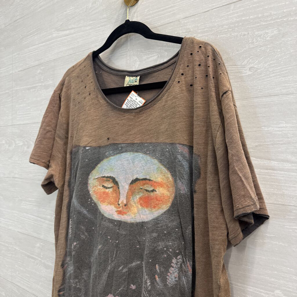 Jaded Gypsy Brown/ Grey Moon Print Distressed Short Sleeve Top Large/ Extra Large