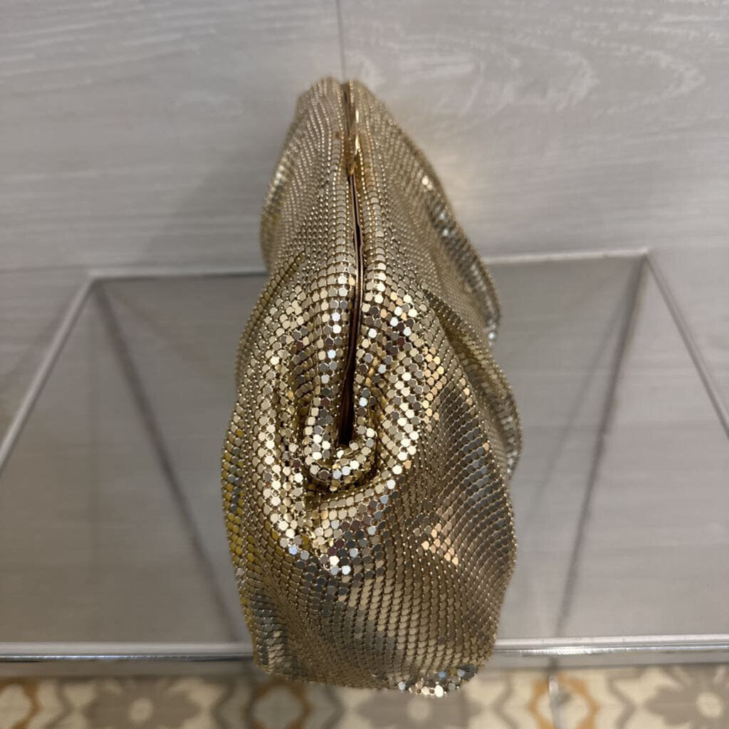 Jewel Badgley Mischka Gold Metal Mesh Clutch/ Crossbody Purse